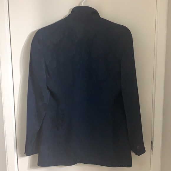 Deep navy Italian blazer with rose pattern. - Picture 5 of 6